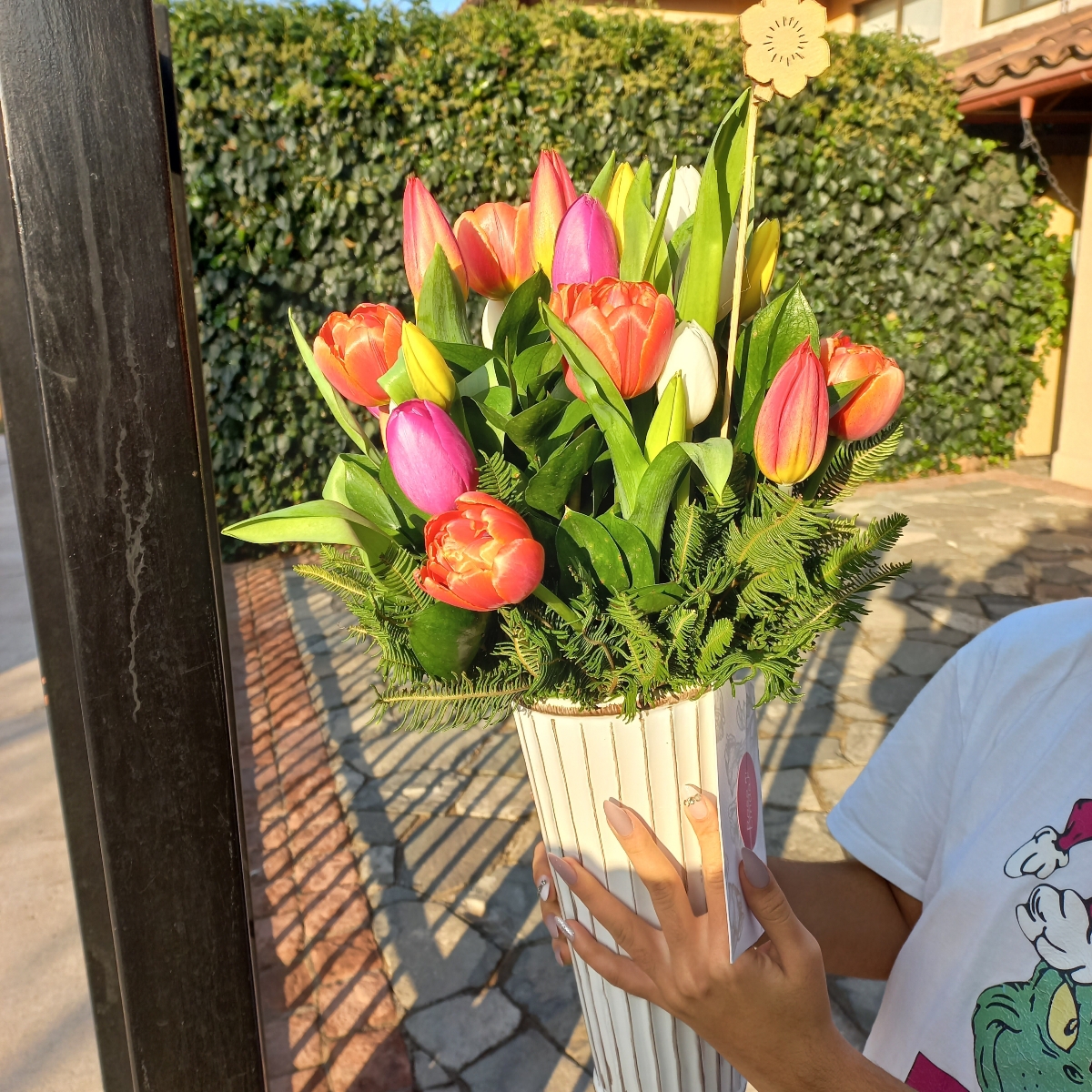 Suspiro de Tulipanes - Arreglo floral con mix multicolor de tulipanes - Pedido 255731